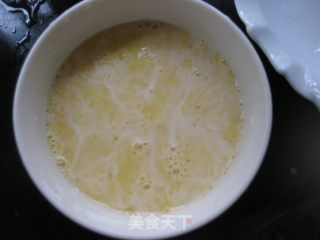牛奶蒸鸡蛋的做法步骤：3
