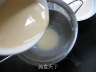 牛奶蒸鸡蛋的做法步骤：4