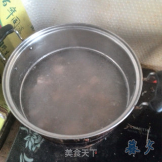 红烧排骨的做法步骤：2