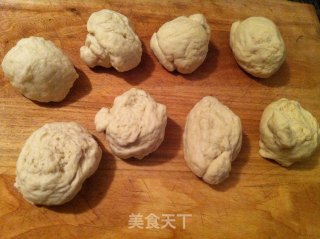 皇冠面包的做法步骤：2