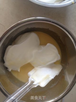 蔓越莓戚风蛋糕的做法步骤：6