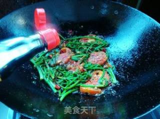 豆豉番茄炒水蕨的做法步骤：8