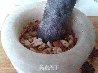 【蒜香辣子鸡】麻辣过瘾的做法步骤：4