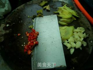 酸菜鱼的做法步骤：3
