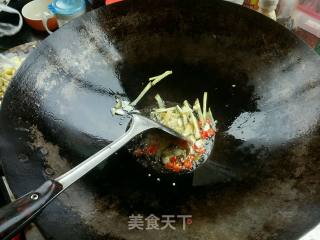 酸菜鱼的做法步骤：4