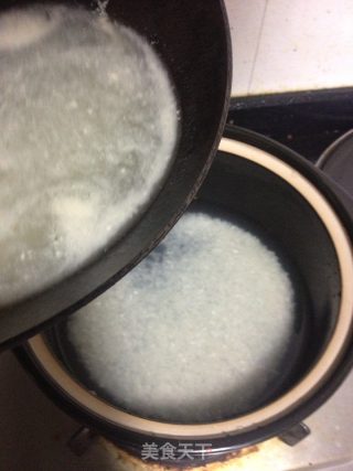 香菇鸡肉粥的做法步骤：3