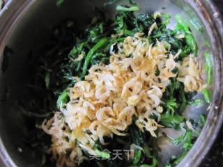 炝拌虾皮菠菜的做法步骤：16