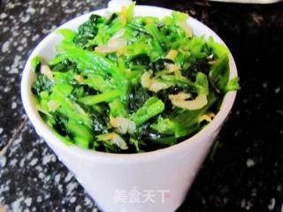 炝拌虾皮菠菜的做法步骤：17