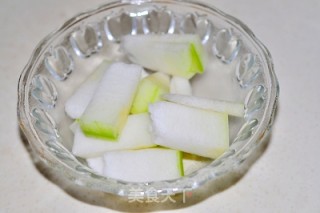 简单美味瘦身，常吃有益健康--豆腐味噌杂菜汤的做法步骤：4