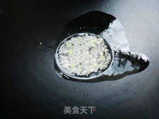 黄花菜炒脊肉的做法步骤：5