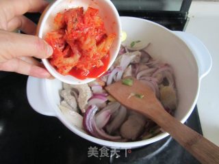 韩式泡菜豆腐锅的做法步骤：5