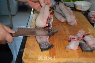 简约版酸菜鱼的做法步骤：2