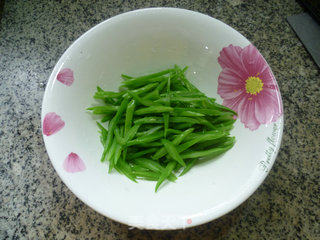油豆角拌玉笋的做法步骤：6