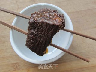 五香牛肉的做法步骤：11