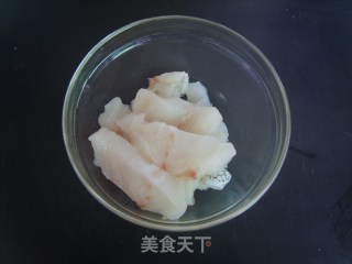 脆炸银鳕鱼的做法步骤：2