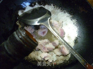 五花肉炒腐竹的做法步骤：6