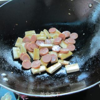 辣椒香干火腿片的做法步骤：5