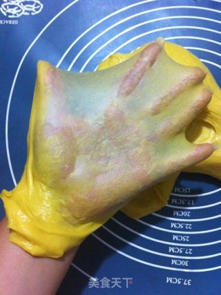 胡萝卜蔓越莓奶香土司的做法步骤：3
