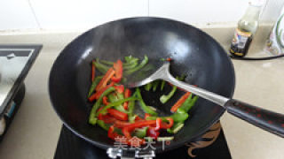 甜椒肉丝的做法步骤：3