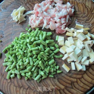 豆角瘦肉豆腐干的做法步骤：1