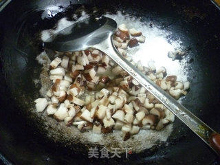 香菇炒白菜咸齑的做法步骤：5