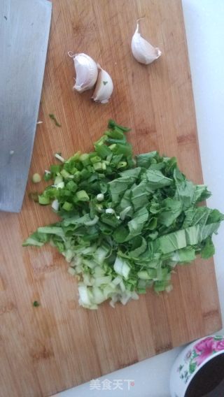 【猪头肉炒面】的做法步骤：2