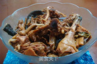 茶树菇烧仔鸡的做法步骤：5