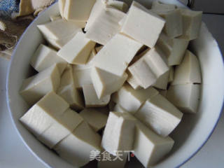 韩式泥鳅炖豆腐的做法步骤：2
