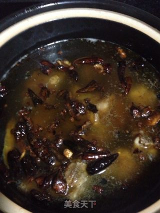 香辣黄豆炖猪蹄的做法步骤：8