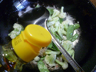 扁豆炒花菜的做法步骤：6