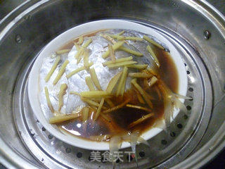 清蒸鲳鱼的做法步骤：9