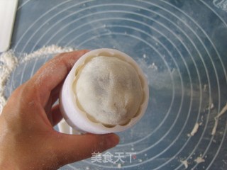 蔓越莓冰皮月饼的做法步骤：17