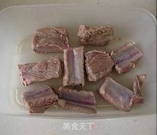 贴秋膘进行时---XO酱烤排骨的做法步骤：2