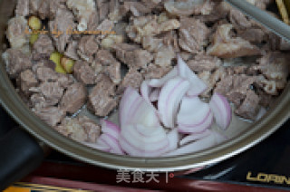 西红柿炖牛肉的做法步骤：7