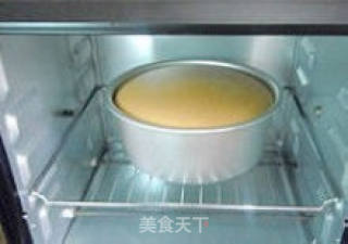 【芒果奶油蛋糕】--- 女儿的生日蛋糕的做法步骤：1