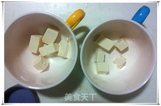 味增蛤蜊豆腐汤的做法步骤：3
