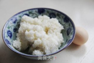 米饭锅巴的做法步骤：1