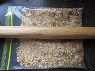 不用烤箱打月饼：苏式椒盐&枣泥月饼的做法步骤：6