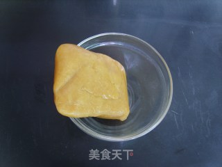 芝士奶油白豆沙月饼的做法步骤：3