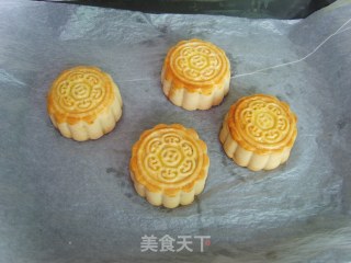 芝士奶油白豆沙月饼的做法步骤：15