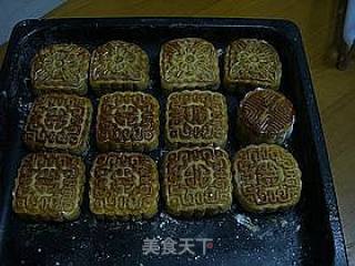 玫瑰紫薯月饼的做法步骤：8