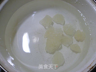 冰糖雪梨的做法步骤：5