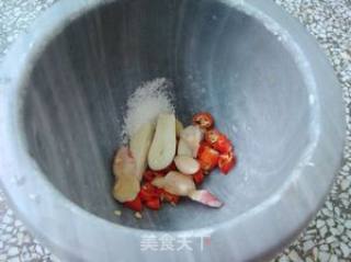 仔姜舂火烧竹笋的做法步骤：5