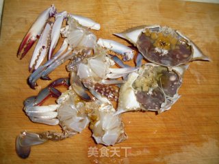 咖喱蛋炒蟹的做法步骤：2