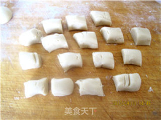 自制酥皮果仁月饼的做法步骤：5
