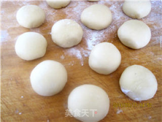 自制酥皮果仁月饼的做法步骤：7
