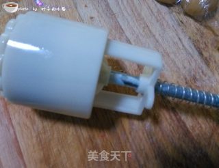 广式五仁月饼的做法步骤：17
