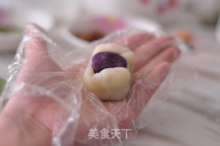 麻将紫薯冰皮月饼的做法步骤：11