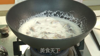 椰汁香芋滑鸡的做法步骤：4