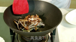 葱段红娃鱼的做法步骤：6